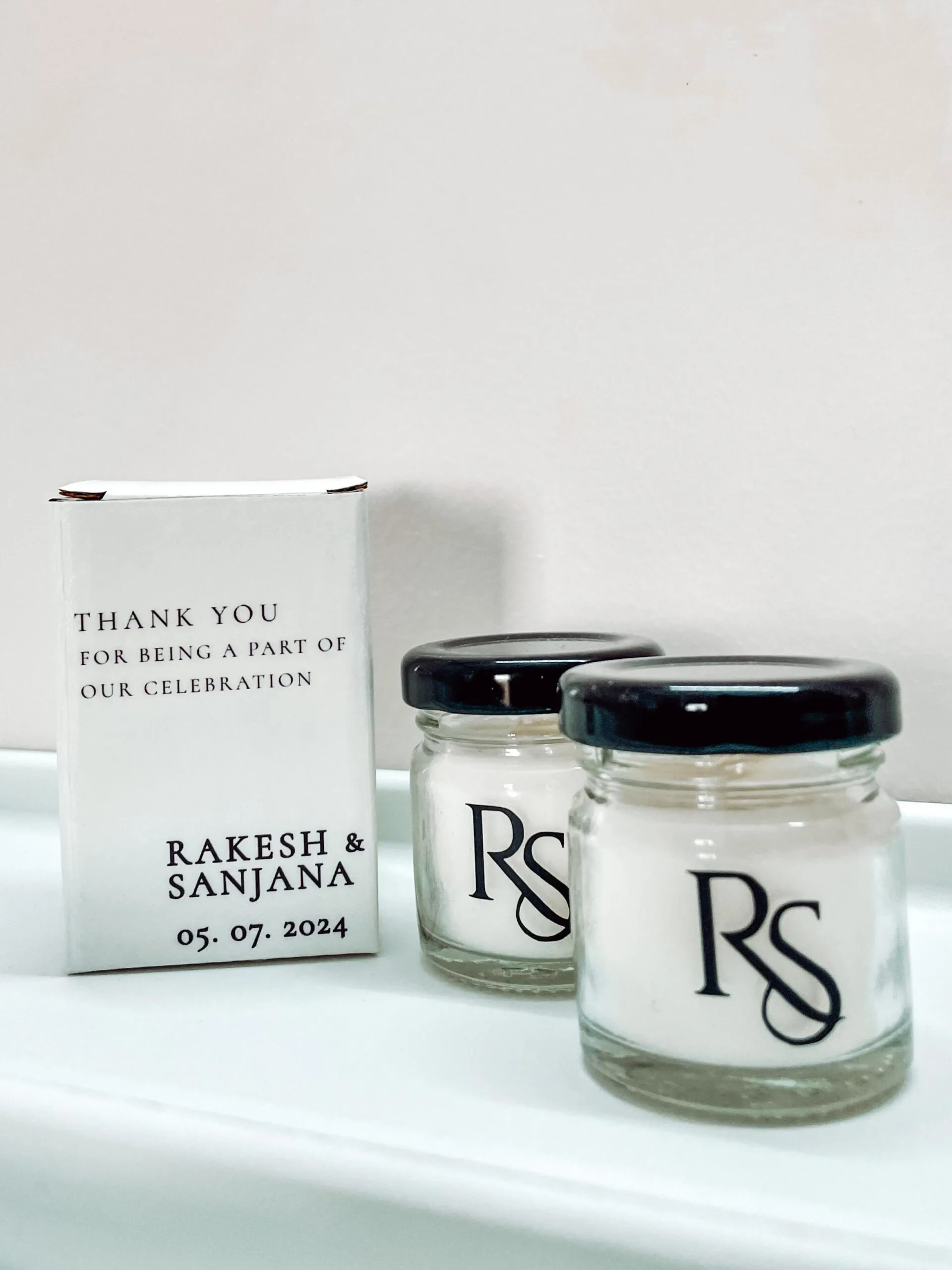 Mini jar candle with initial vinyl - Image 2